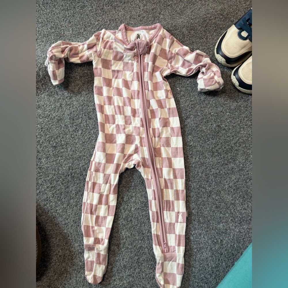 Bamboo baby 3-6 months Checkered One-Piece Sleepwear - Pink and White